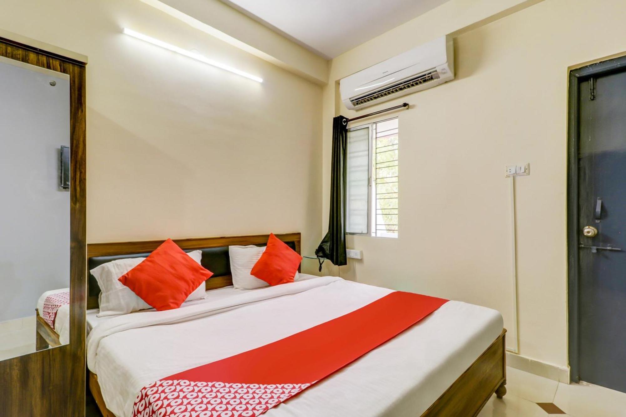 Hotel O The Crown Inn Nagpur Exterior foto